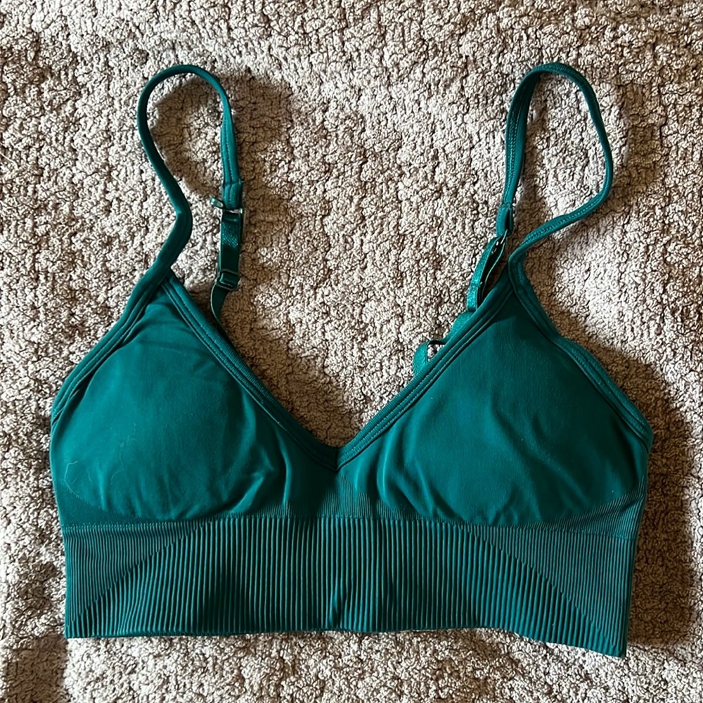 Lululemon Ebb to Street Bra